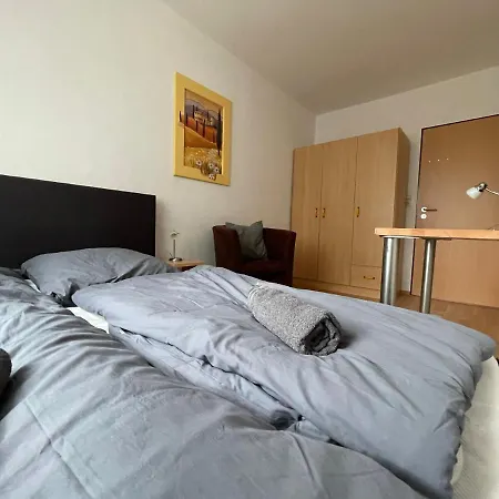 Schoenes Einfaches In *